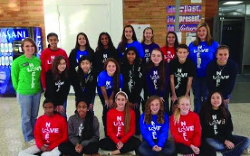 Coppell-MS-West-NJHS-students-and-sponsors-show-off-their-Love-Noelle-T-shirts-as-part-of-their-award-winning-service-project